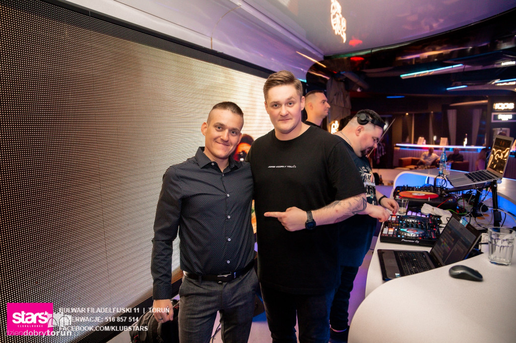 Sobotnia impreza w klubie Stars