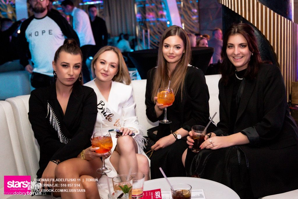 Sobotnia impreza w klubie Stars