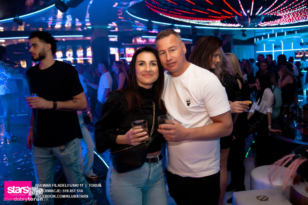 Sobotnia impreza w klubie Stars