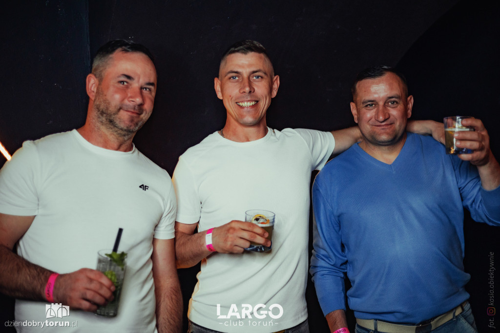 Sobotnia impreza w klubie Largo