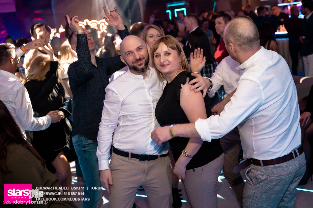 Sobotnia impreza w klubie Stars