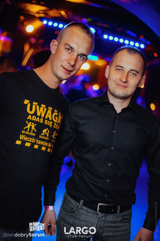 Sobotnia impreza w klubie Largo
