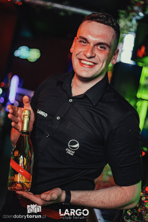 Sobotnia impreza w klubie Largo