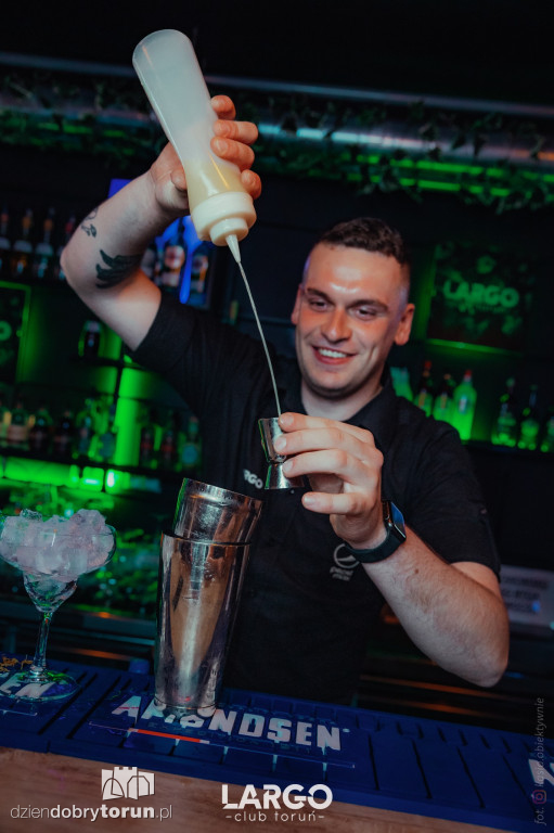 Sobotnia impreza w klubie Largo