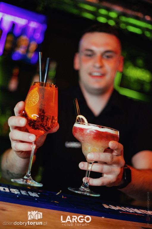 Sobotnia impreza w klubie Largo