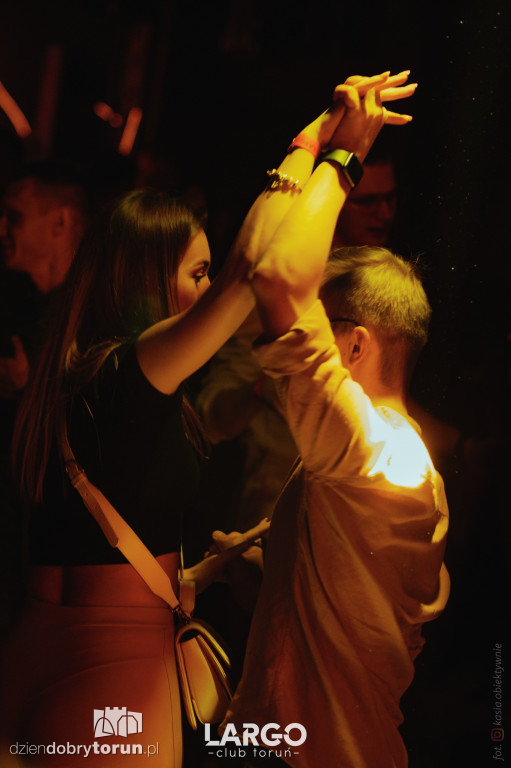 Sobotnia impreza w klubie Largo