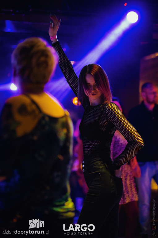 Sobotnia impreza w klubie Largo