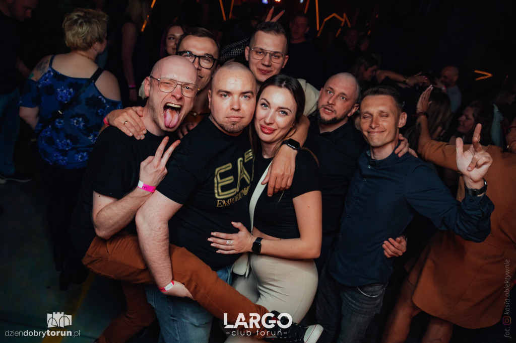 Sobotnia impreza w klubie Largo