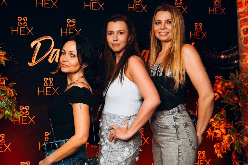 Sobotnia impreza w klubie Hex