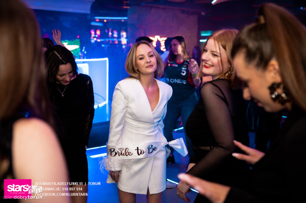 Sobotnia impreza w klubie Stars