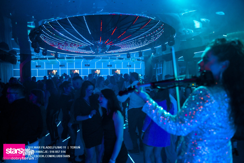 Sobotnia impreza w klubie Stars
