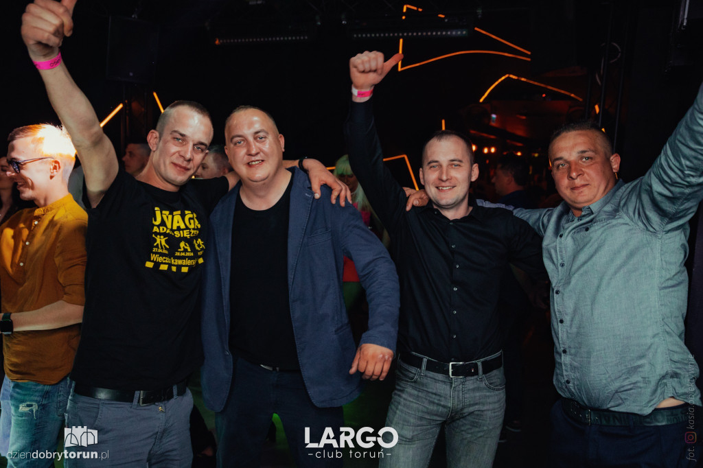 Sobotnia impreza w klubie Largo