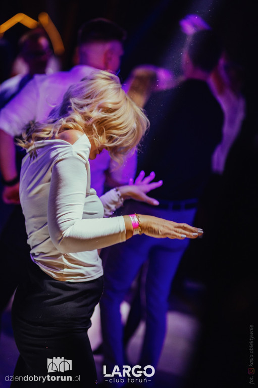 Sobotnia impreza w klubie Largo