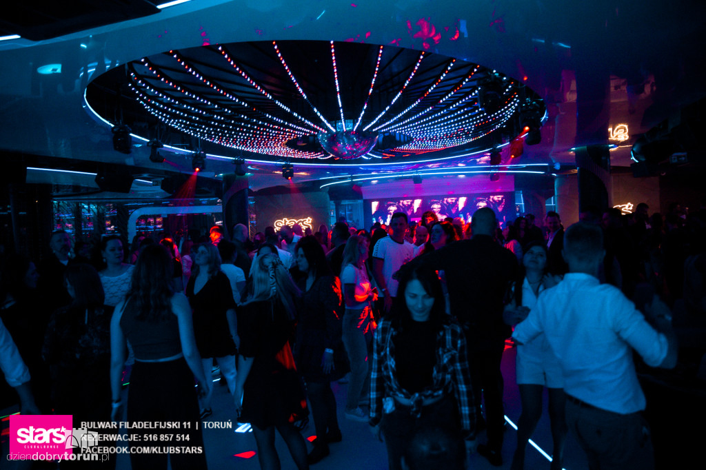 Sobotnia impreza w klubie Stars