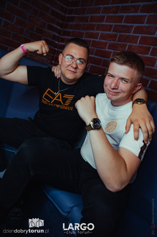 Sobotnia impreza w klubie Largo
