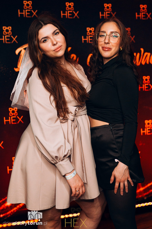 Sobotnia impreza w klubie Hex