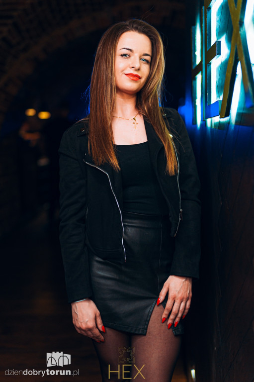 Sobotnia impreza w klubie Hex