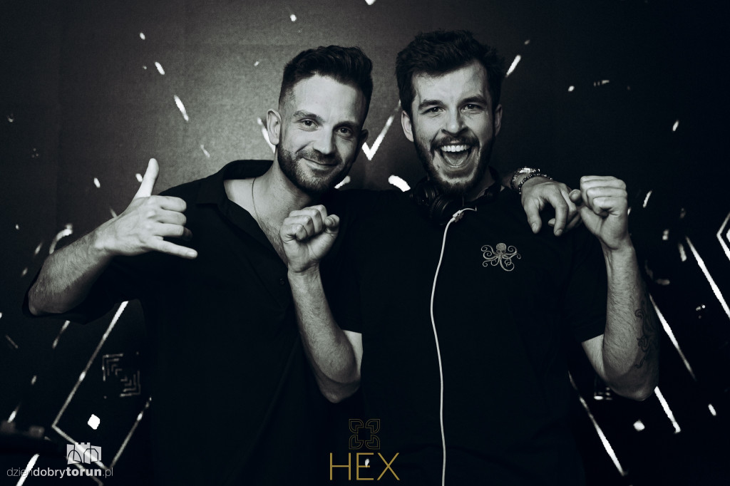 Sobotnia impreza w klubie Hex