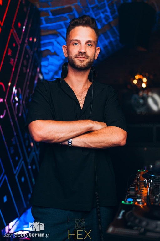 Sobotnia impreza w klubie Hex