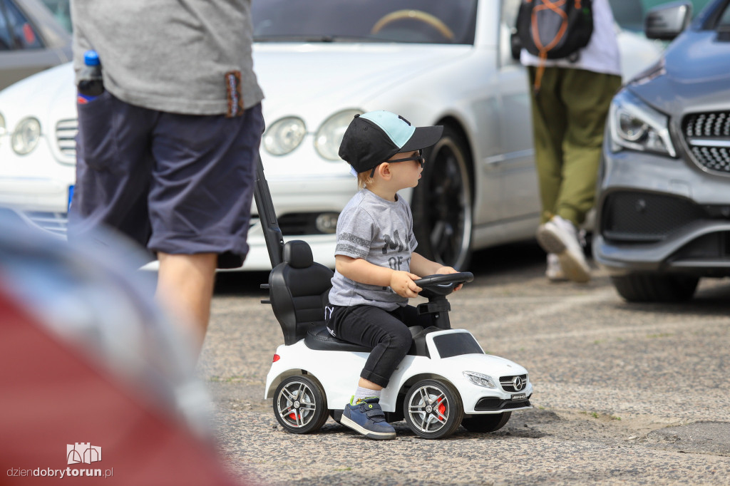 Zlot Mercedesów w Motoparku