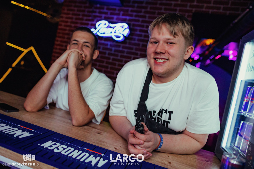 Sobotnia impreza w klubie Largo
