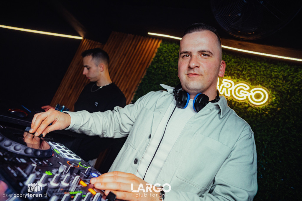 Sobotnia impreza w klubie Largo