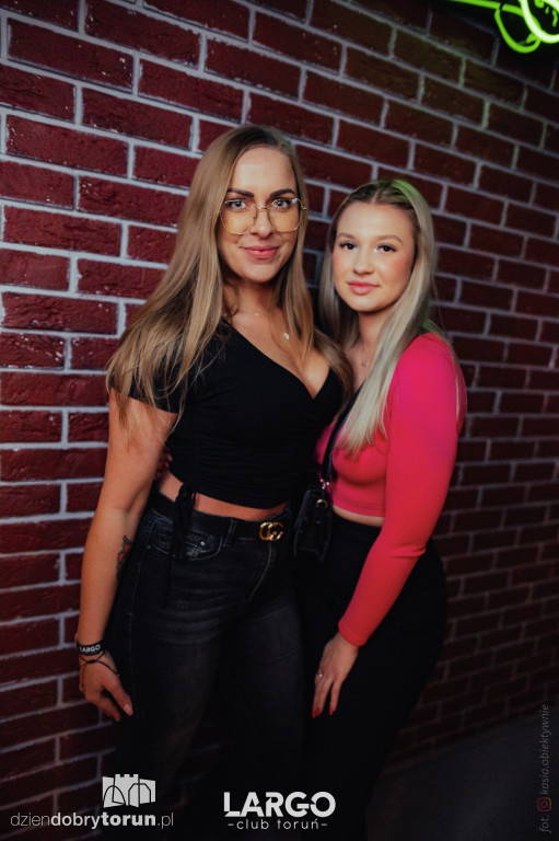 Sobotnia impreza w klubie Largo