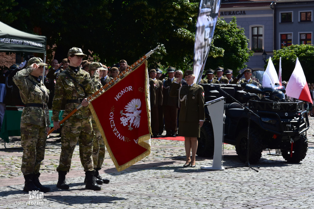 Obchody Święta CSWOT