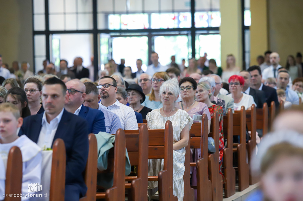 I Komunia Święta w kościele w parafii Maksymiliana Kolbego