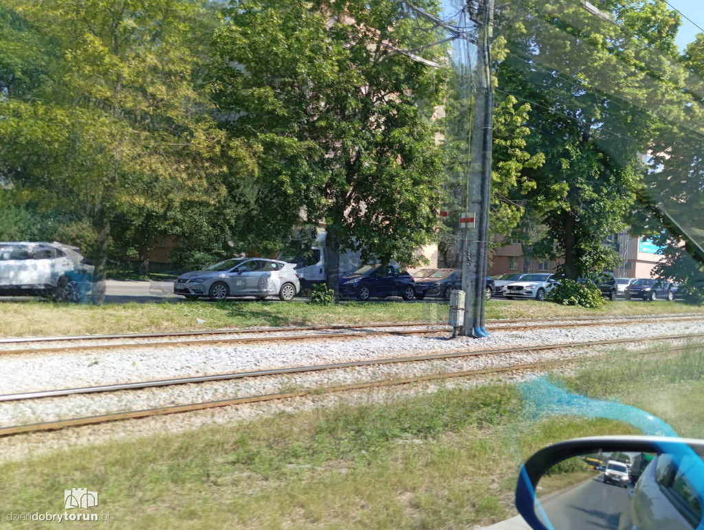 Awaria tramwaju na skrzyżowaniu w centrum Torunia