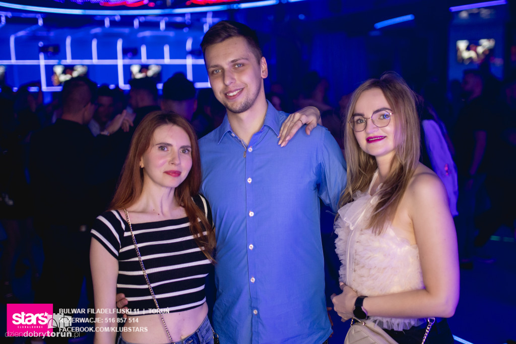 Sobotnia impreza w klubie Stars
