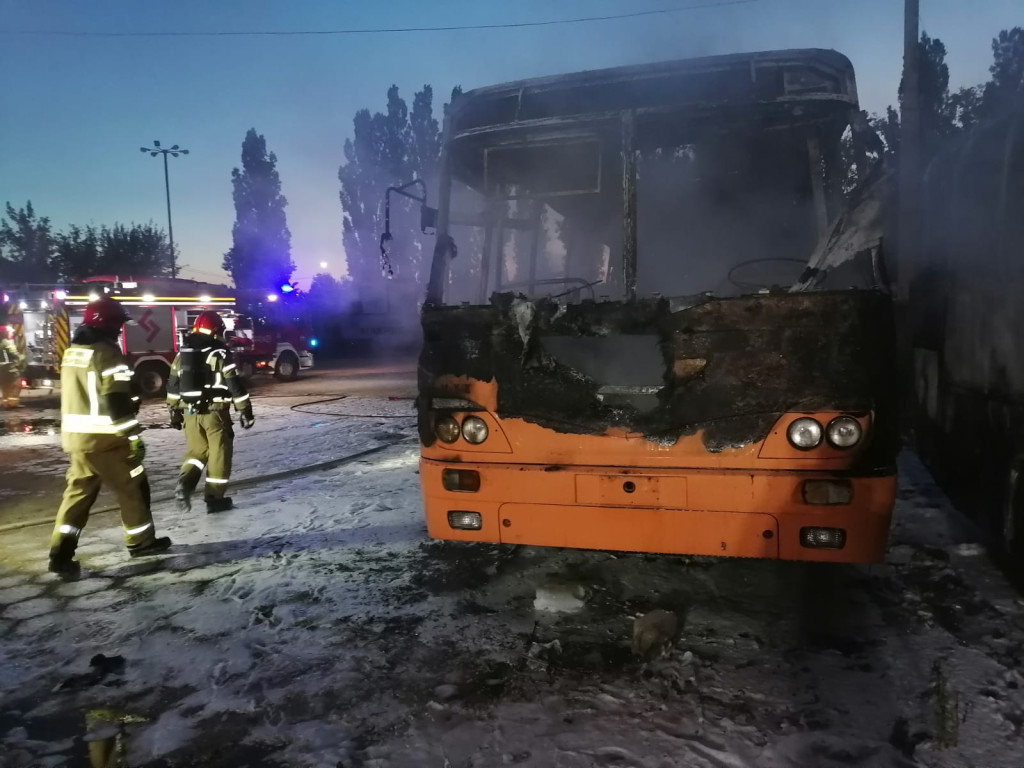 Pożar autobusów miejskich w Grudziądzu