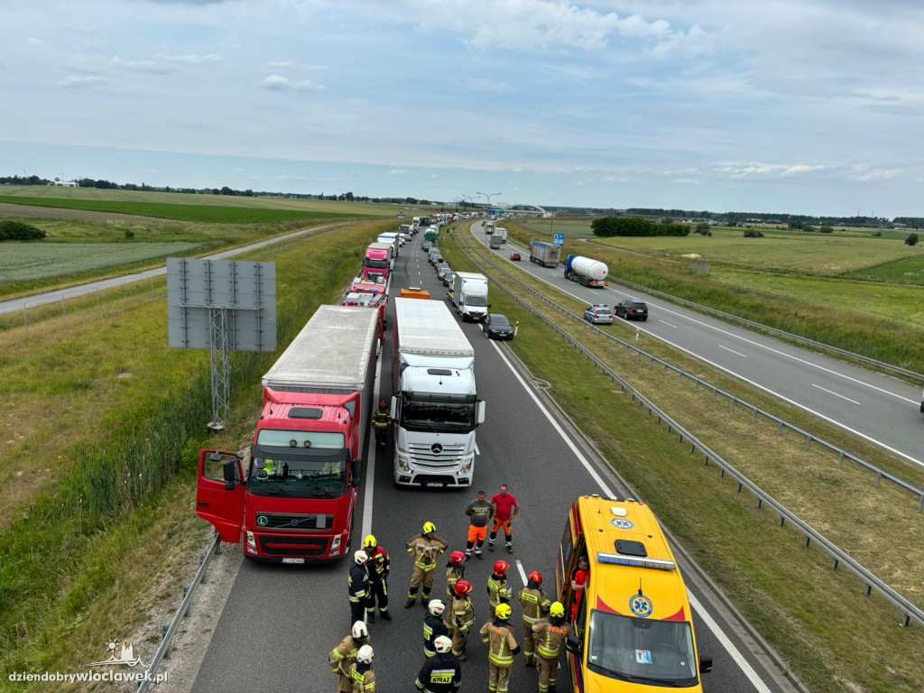 Skoczył z wiaduktu nad A1!