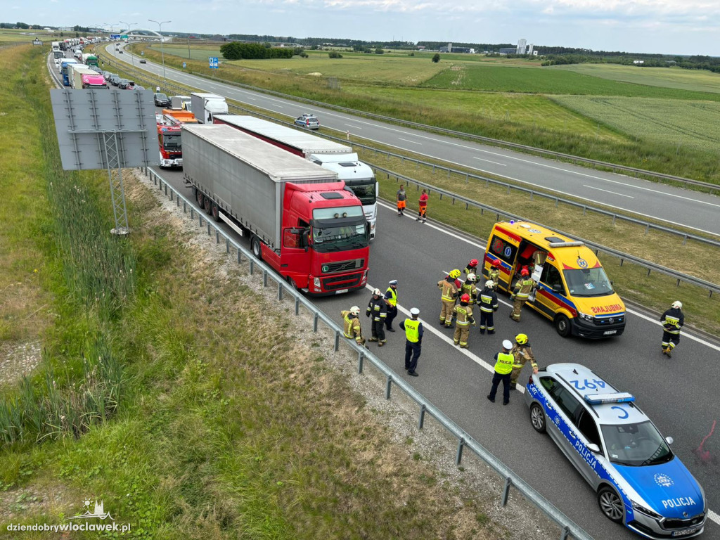 Skoczył z wiaduktu nad A1!