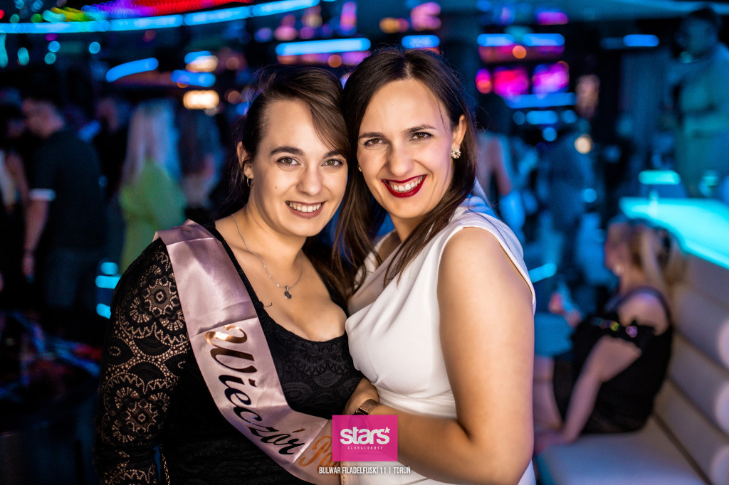 Sobota w Starsie. Parkiet pękał w szwach!