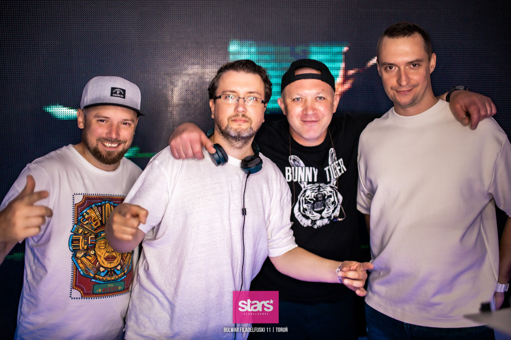 Sobota w Starsie. Parkiet pękał w szwach!