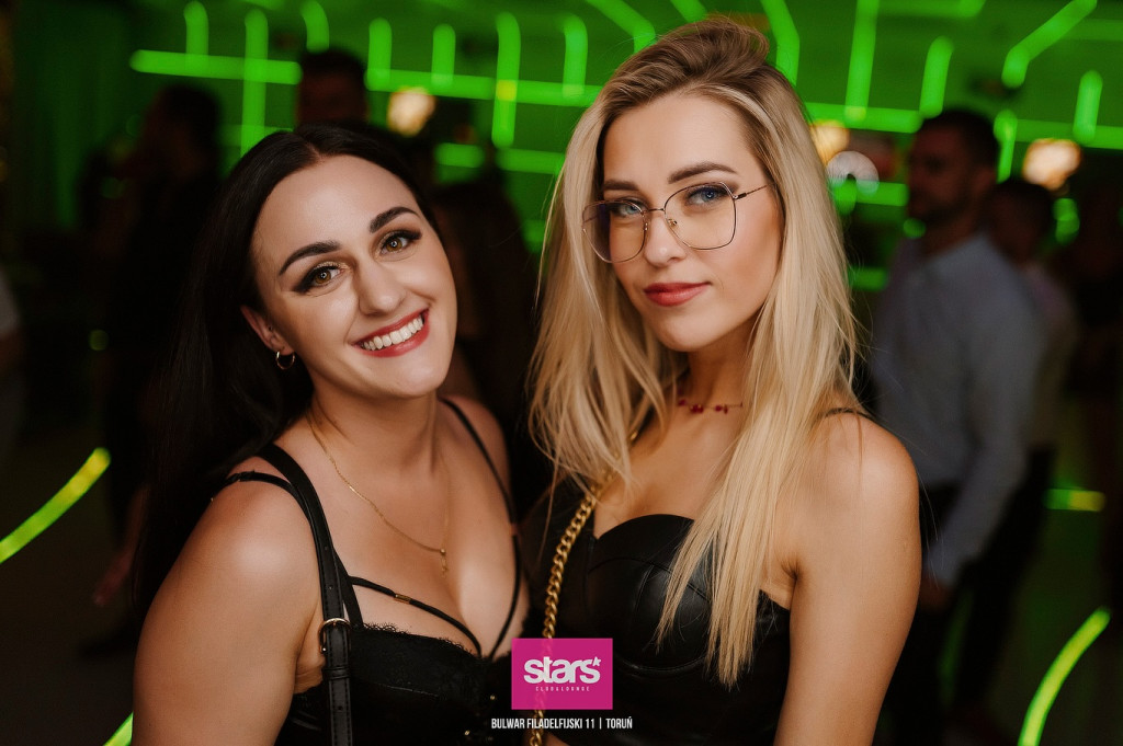 Sobota w Starsie. Parkiet pękał w szwach!