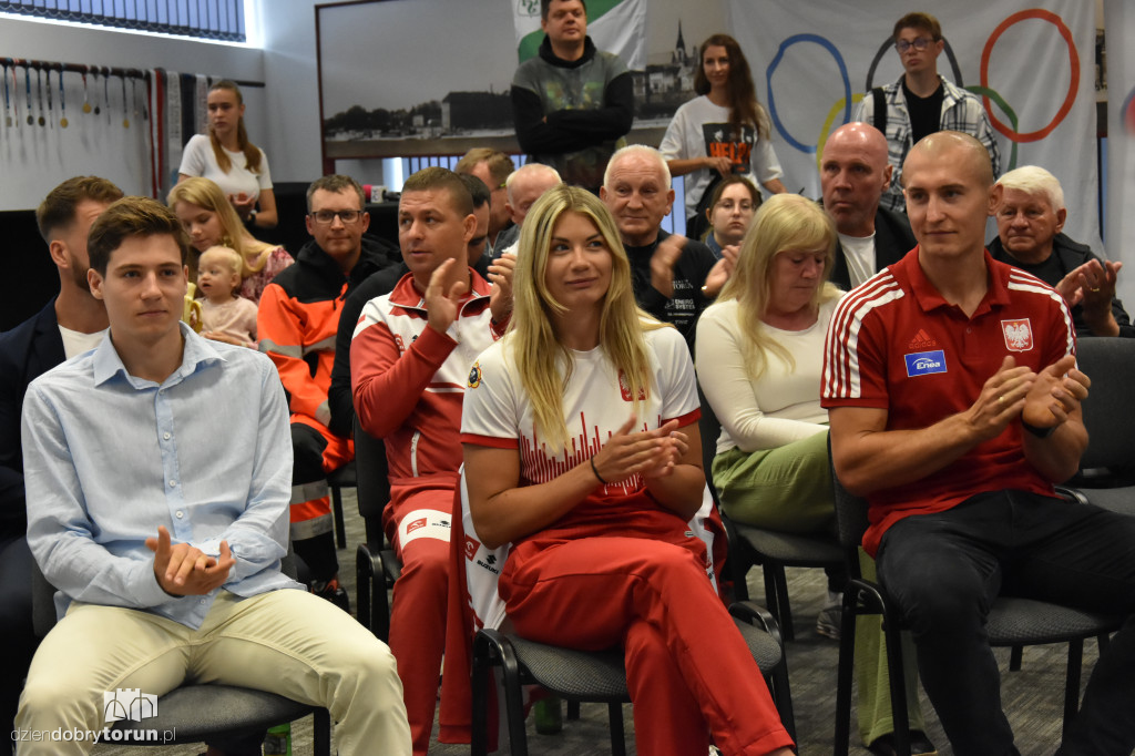 Toruńscy Olimpijczycy pożegnani przed wylotem do Paryża