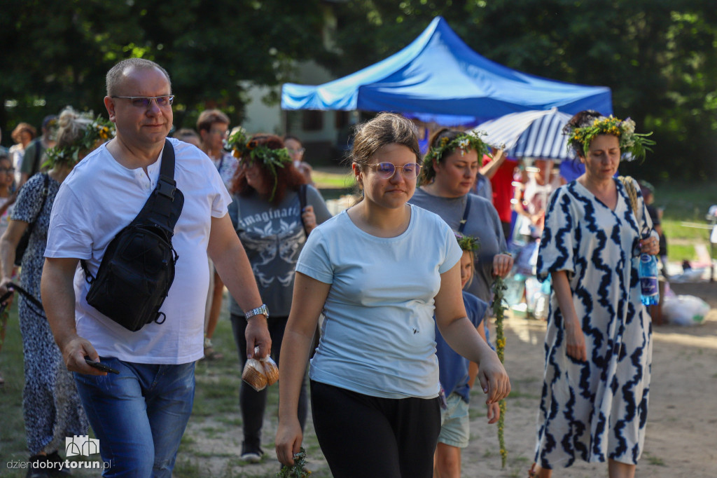 Wianki na Barbarce