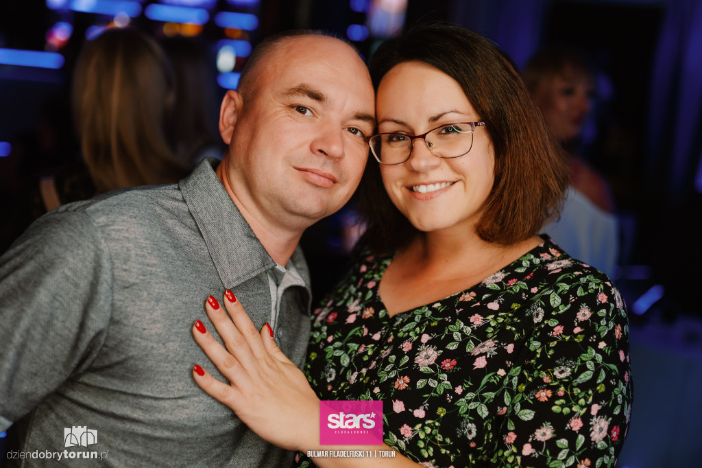 Sobotnia noc w Starsie