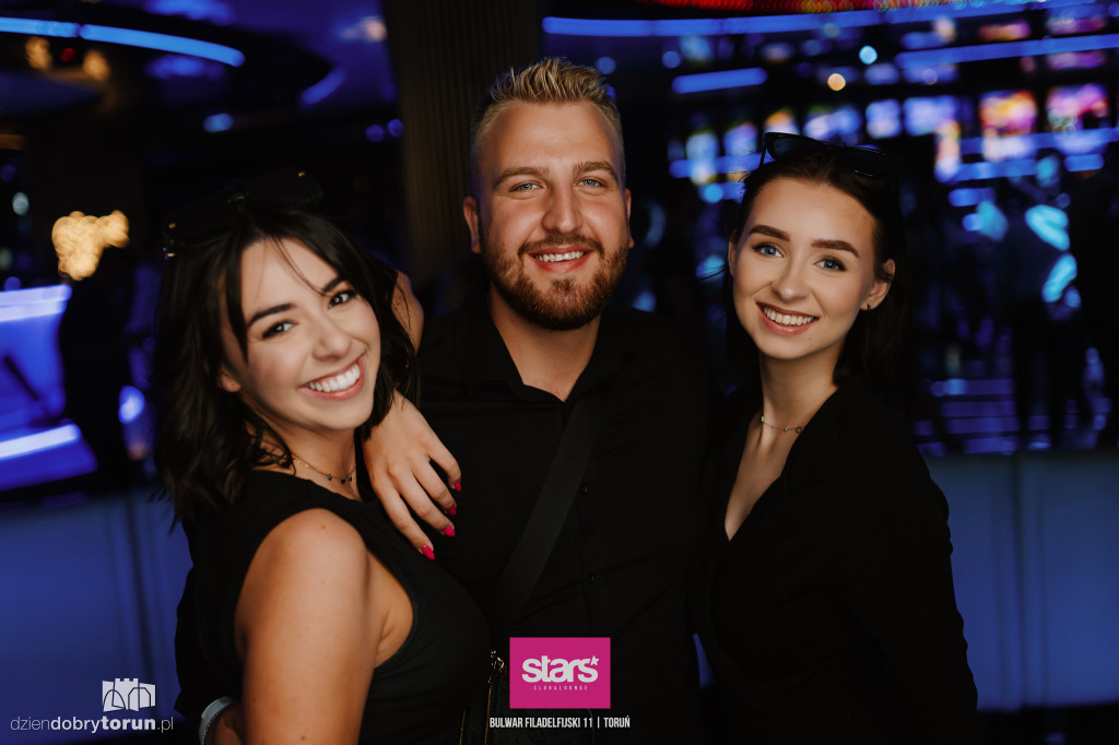 Sobotnia noc w Starsie