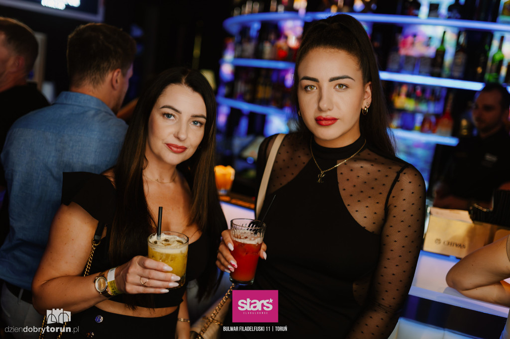 Sobotnia noc w Starsie