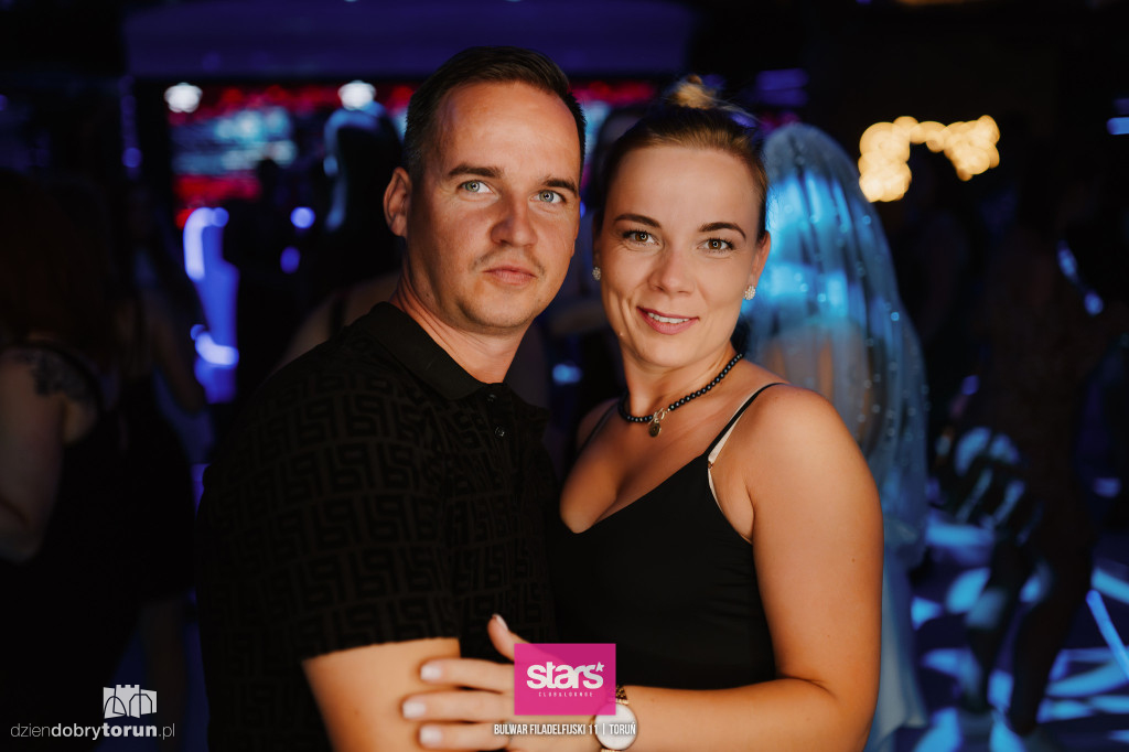 Sobotnia noc w Starsie