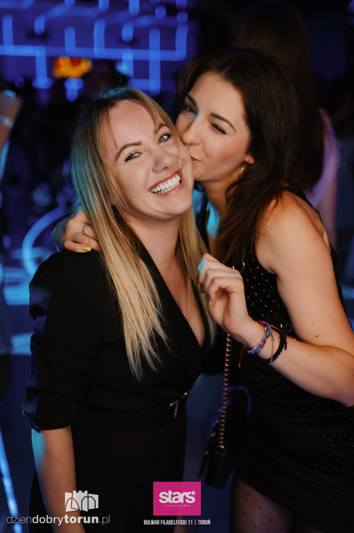 Sobotnia noc w Starsie