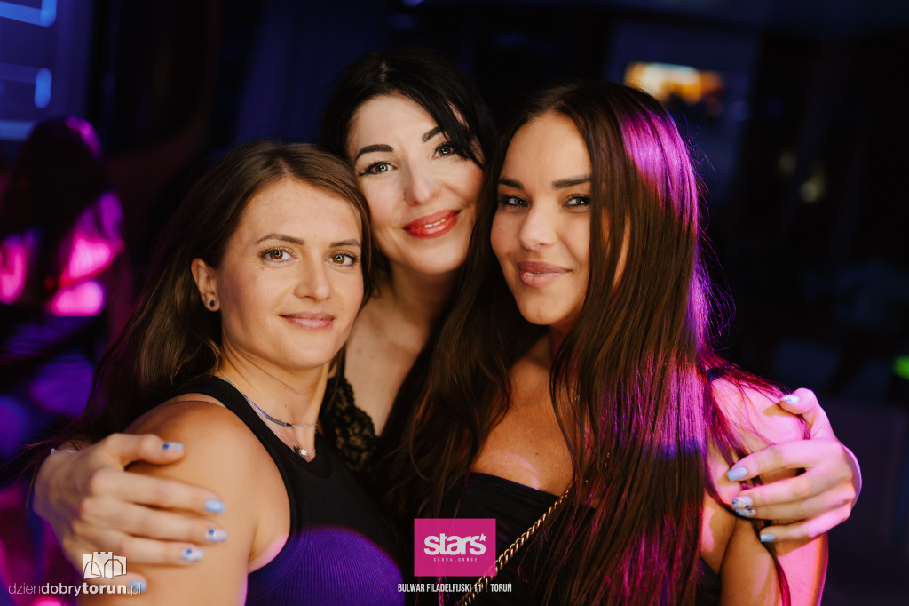 Sobotnia noc w Starsie