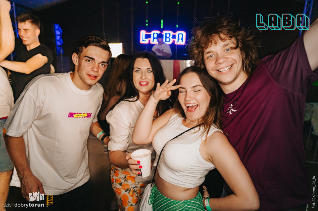 Gorąca sobotnia impreza w Labie