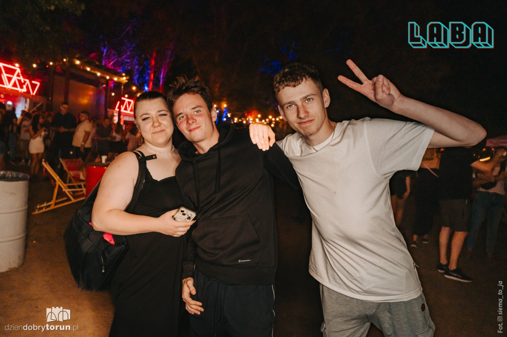 Gorąca sobotnia impreza w Labie