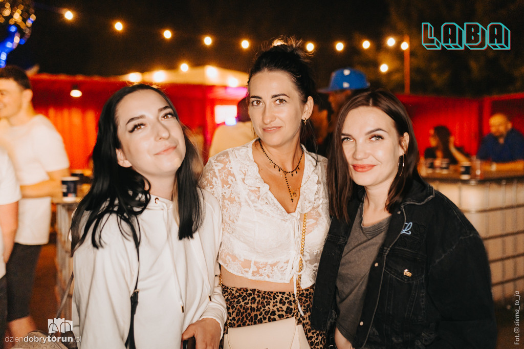 Gorąca sobotnia impreza w Labie