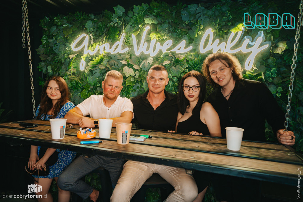 Gorąca sobotnia impreza w Labie