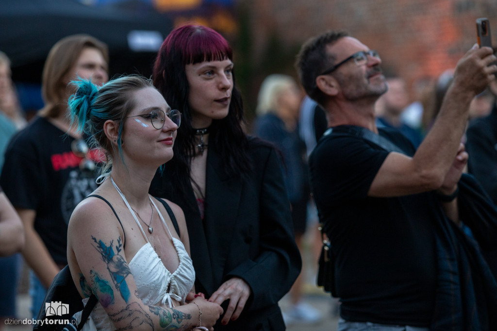 Sobotni koncert Małpy i Darii ze Śląska